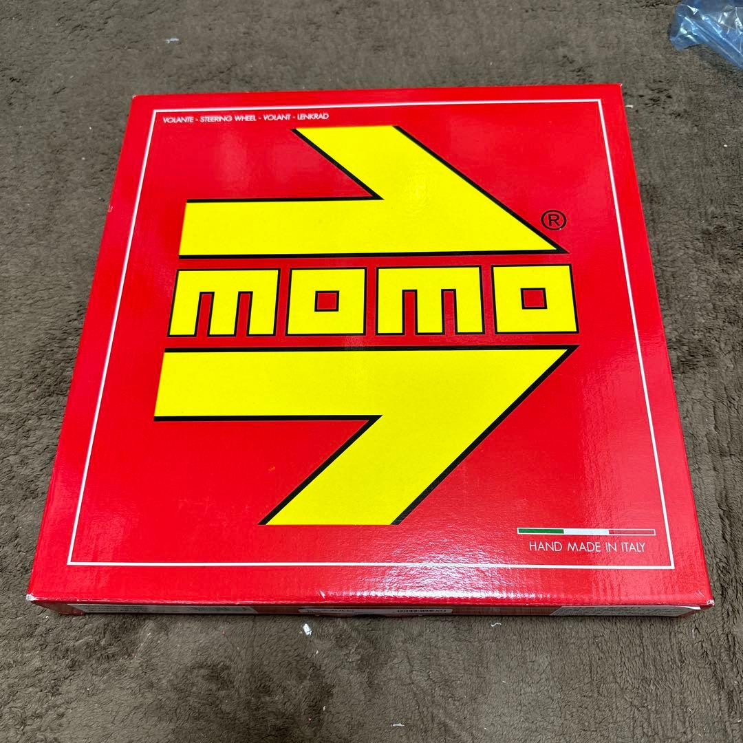 決算処分格安！正規品MOMOモンテカルロ350mm新品未使用！