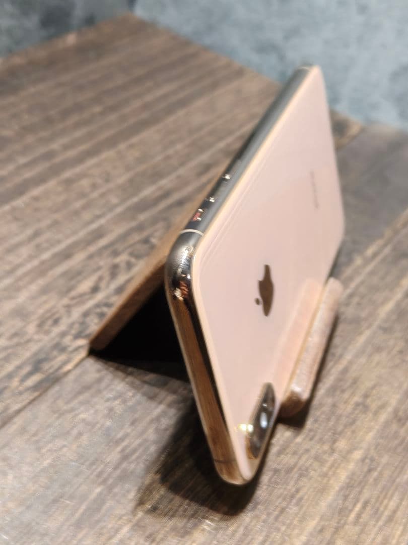 iPhone Xs 256GB スマホ SIMロック解除済み