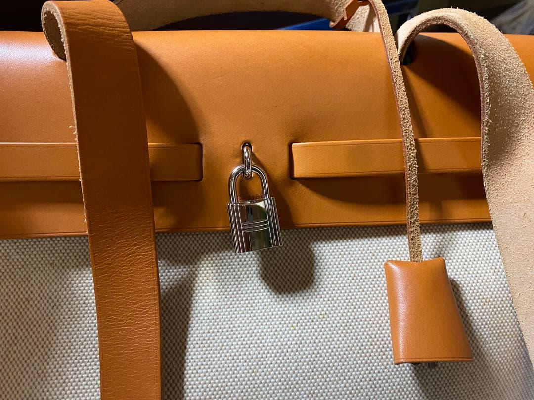 エルメス　エールバッグ　縦長タイプ未使用