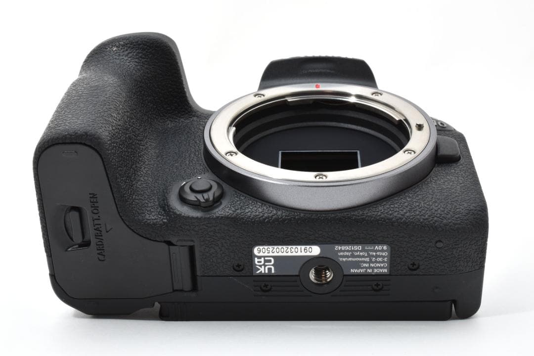ほぼ新品 キャノン　Canon EOS R10 ボディ 1434