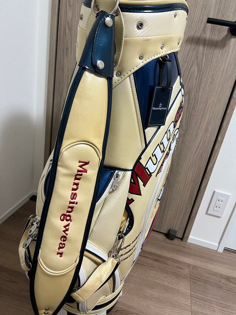 マンシングウェア　ゴルフバッグ　キャディバッグ　メンズ　レディース　ベージュ