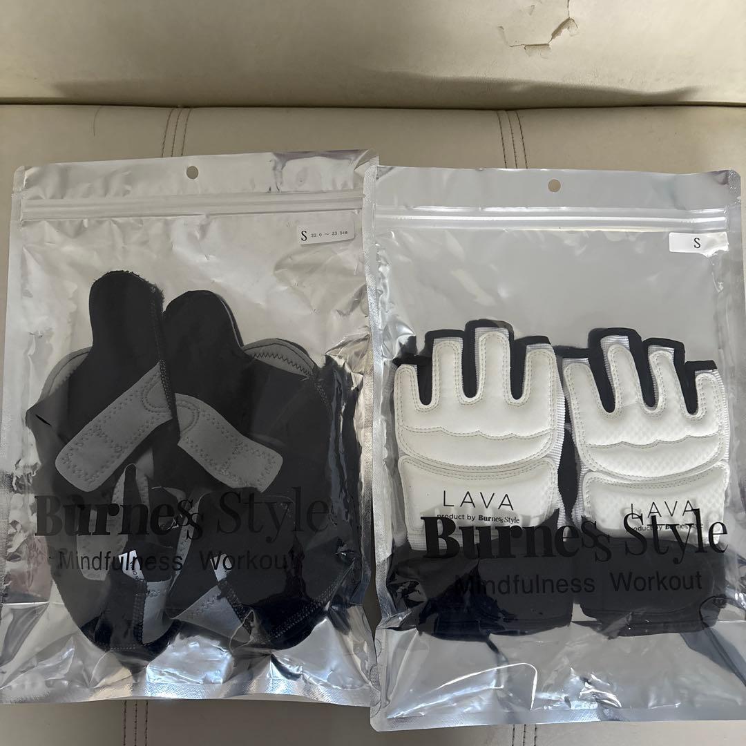 【新品未開封】LAVA バーネススタイル グローブ&シューズ セット売り（S）