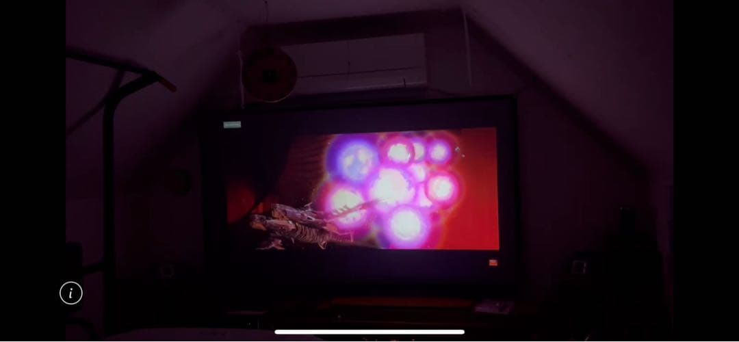 DLA-X-500r ランプ新品　付属品あり　美品 4k プロジェクター