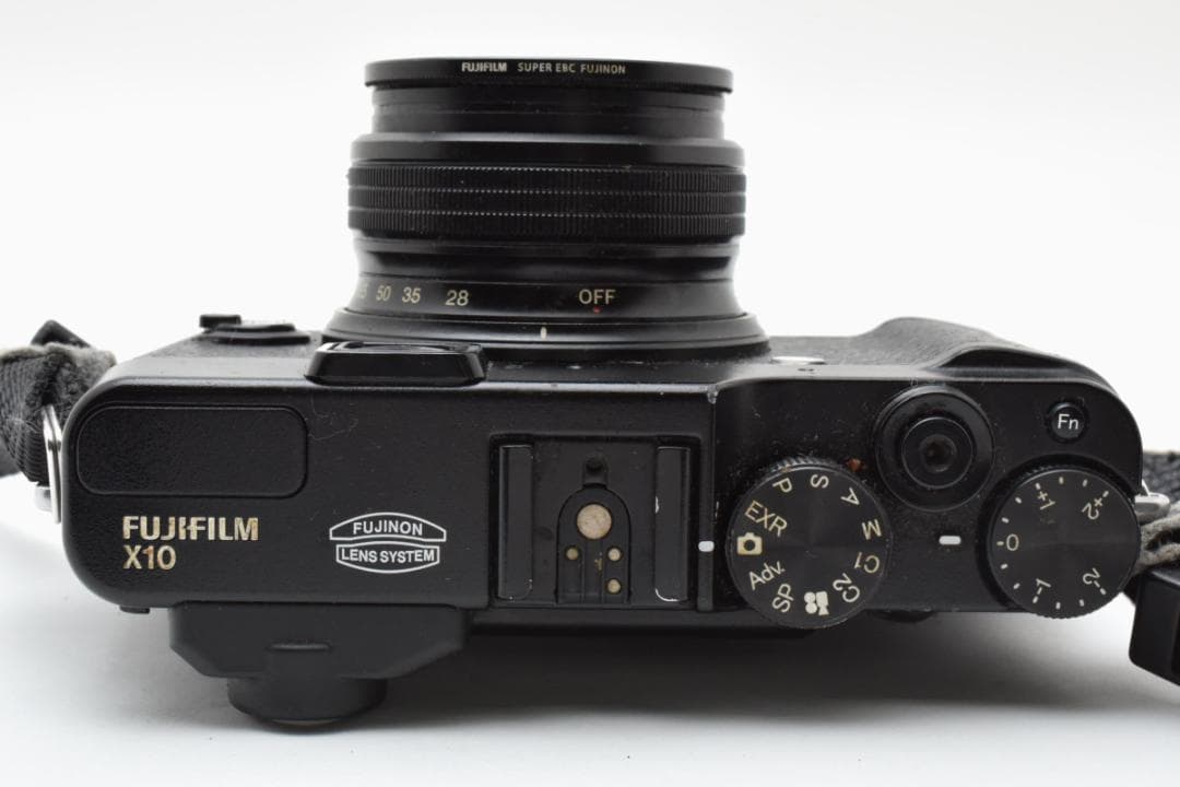 FUJIFILM X10 ブラック コンパクトデジタルカメラ