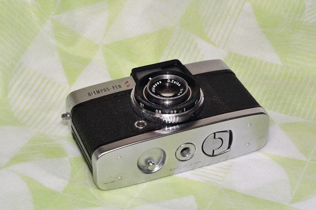 《動作品》OLYMPUS PEN S a394