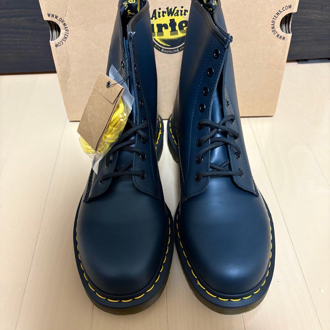 新品未使用　ドクターマーチン8ホールブーツ　ネイビー　29センチ