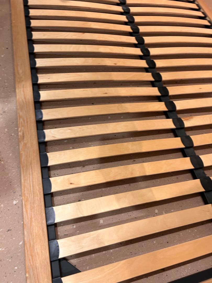 無印良品木製フレームベッド　オーク材突板※ダブルサイズ