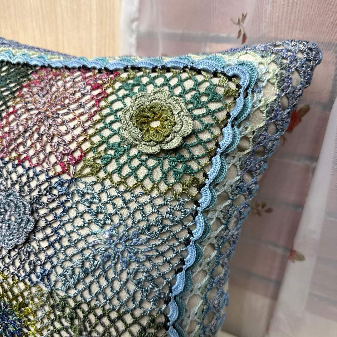クッションカバー オリムパス刺繍糸　ハンドメイド 手編み　hand work