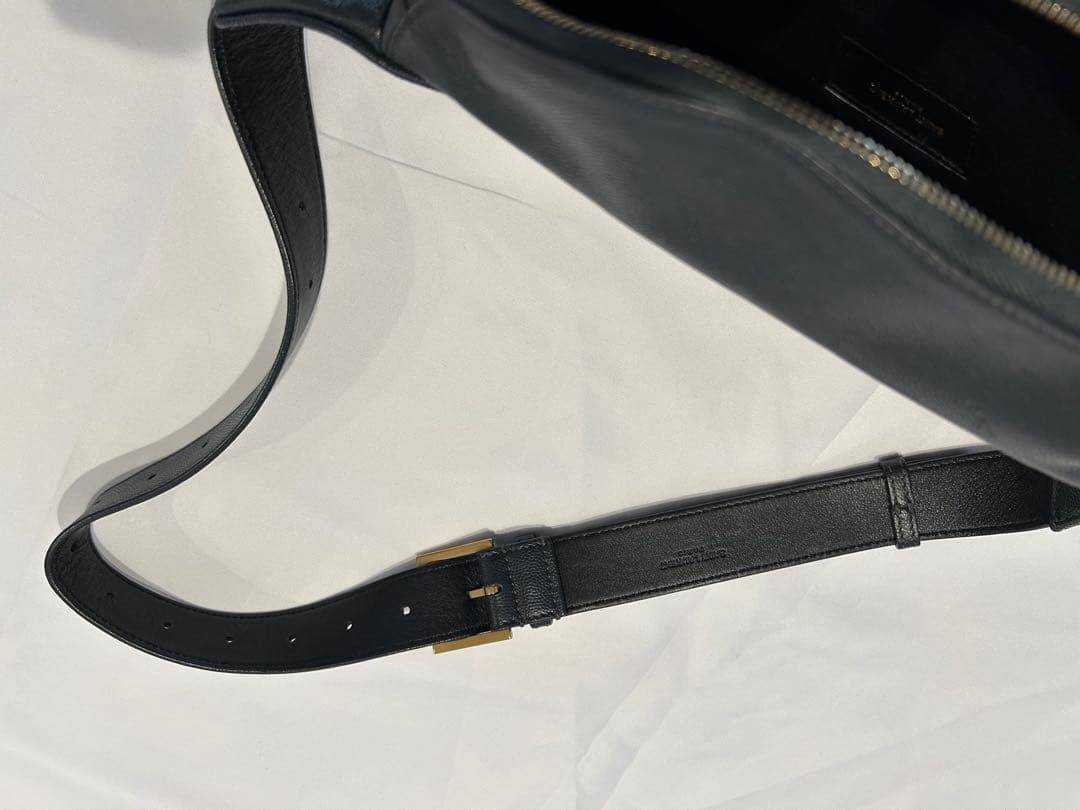 SAINT LAURENT ネイビー ボディバッグ