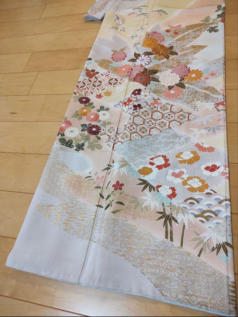 みページ　訪問着2点