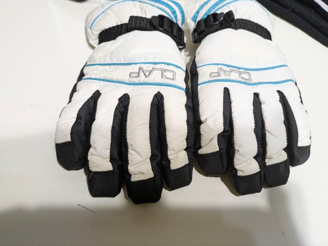 キッズスキーウェア140サイズ　調整機能付