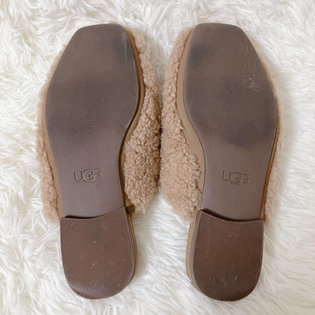 美品 UGG ジャナヤ コージー ミュール キャメル ボア ファー 22cm