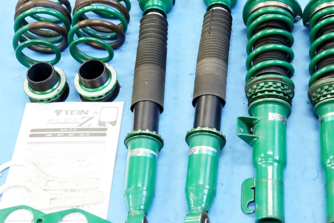 マツダ　CX-30/DMFP・DM8P ・DMEP　TEIN FLEX Ｚ車高調