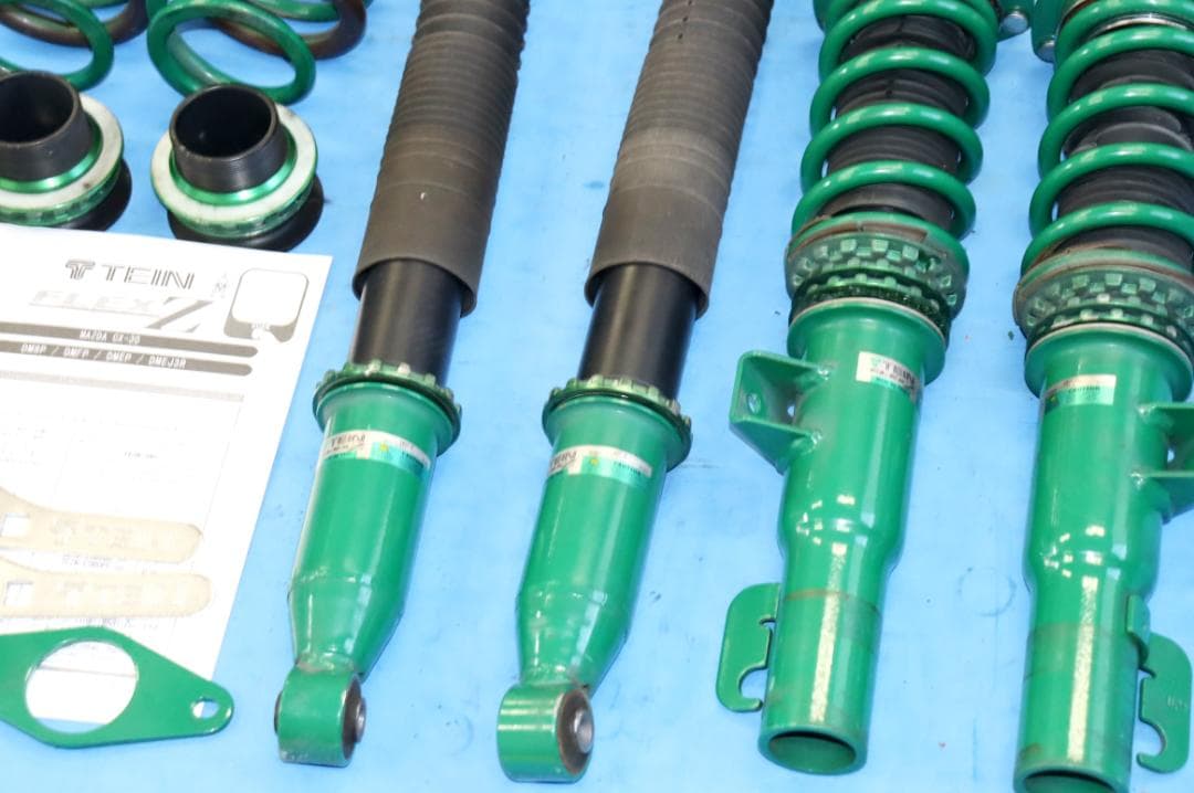 マツダ　CX-30/DMFP・DM8P ・DMEP　TEIN FLEX Ｚ車高調