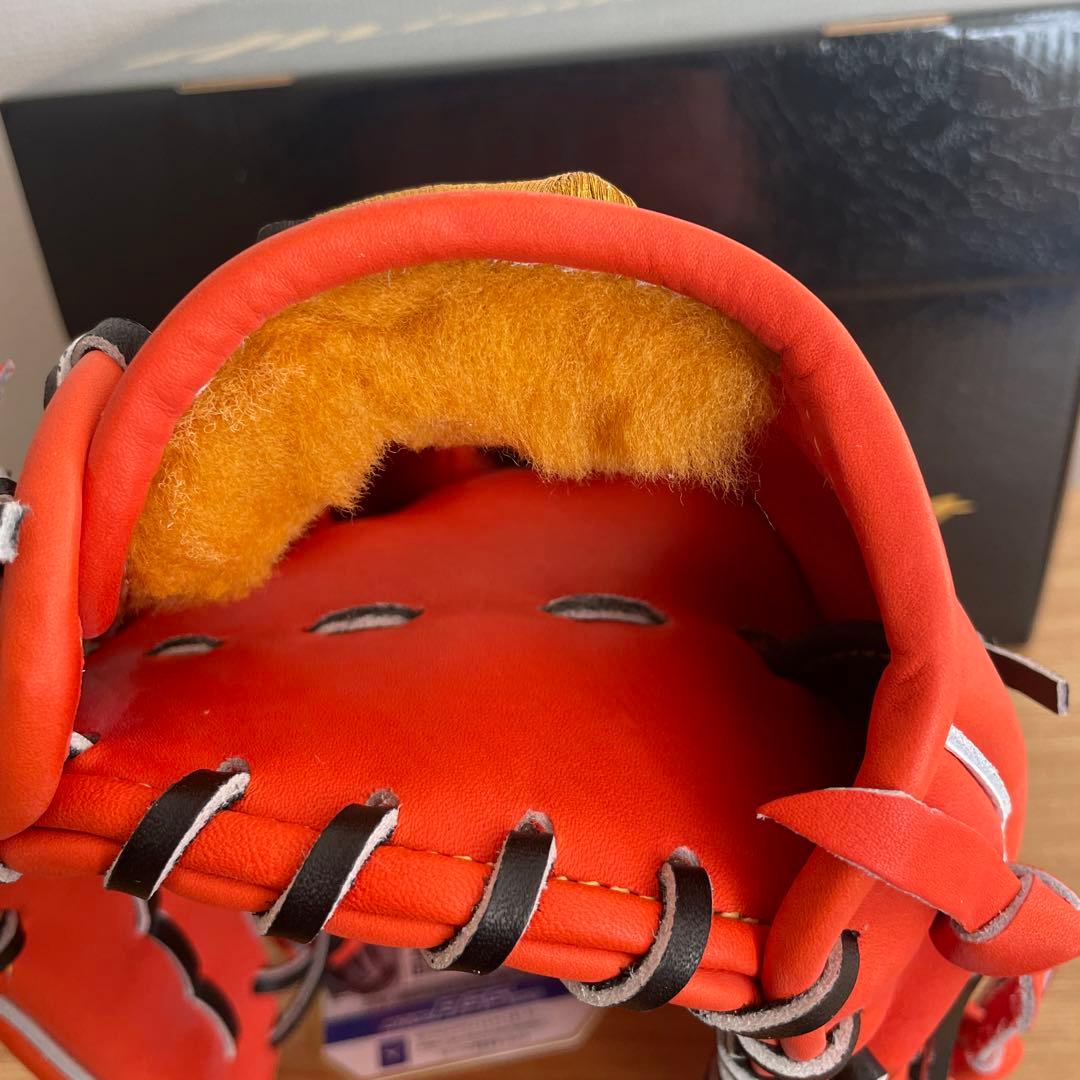 セ*チ様 ミズノプロ　硬式用　内野手用　グローブ　グラブ　定価69,300円 高