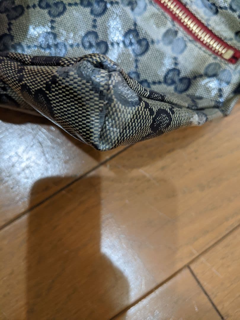Gucci GGパターン ボディバッグ　ウエストポーチ
