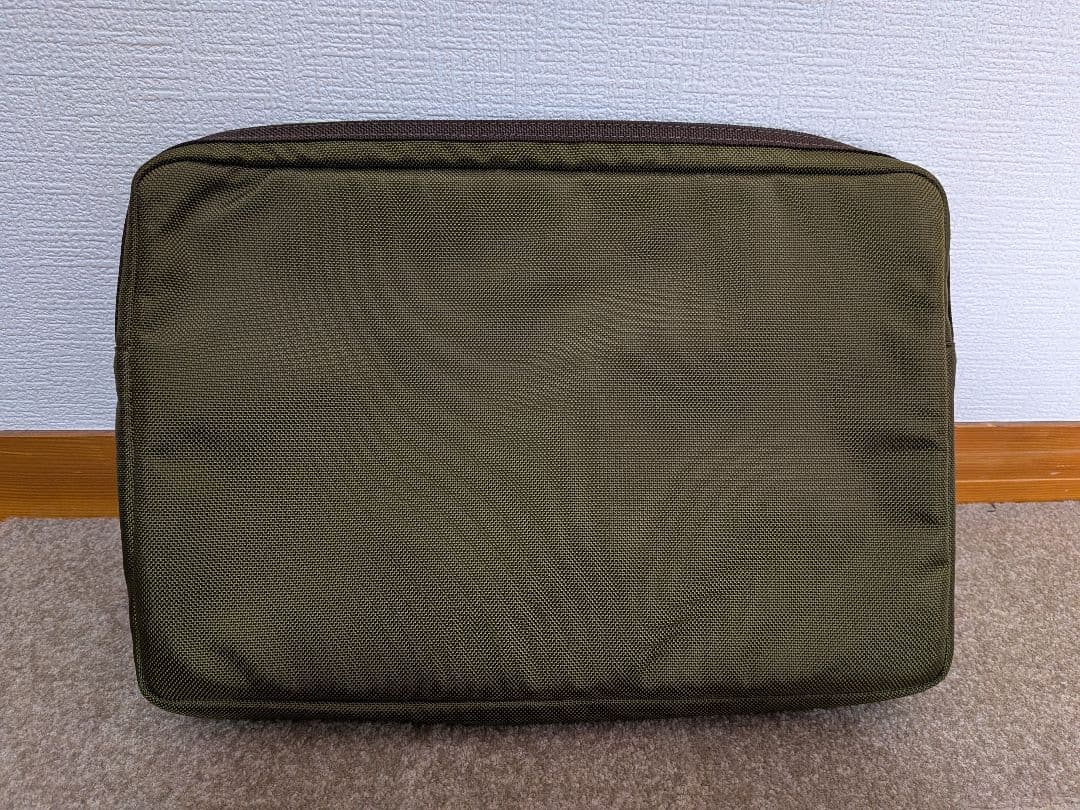 トゥミ エクスパンダブル・オーガナイザー・コンピューター・ブリーフ 26141