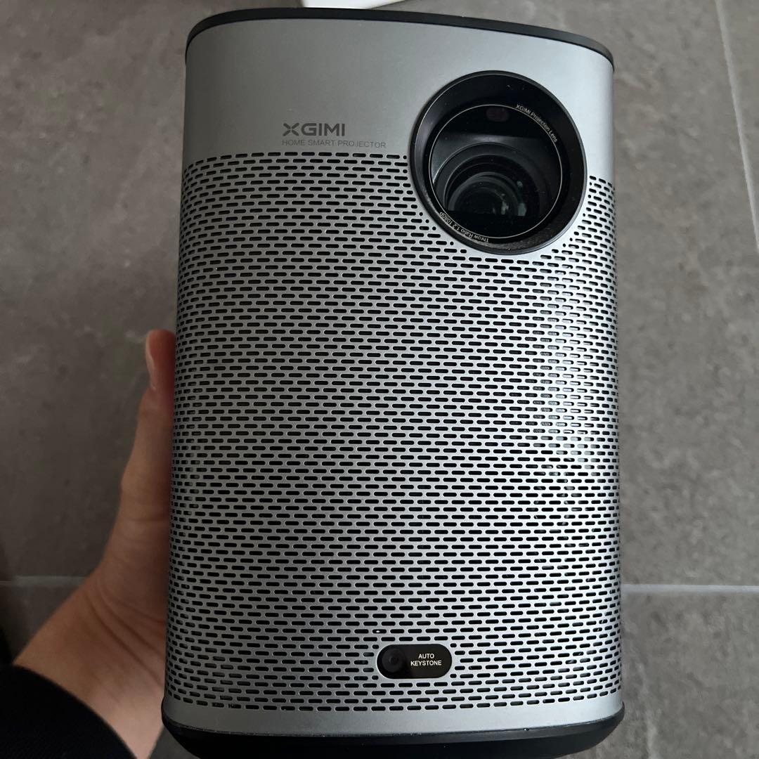 XGIMI Halo+ 1080p ポータブルプロジェクター 本体