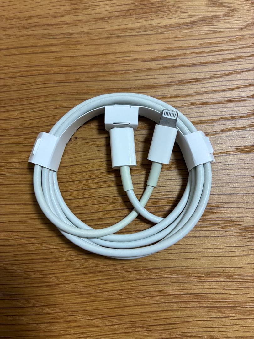 iPhone12 本体 64G ブルー SIMフリー 箱付属品つき多数のおまけ付