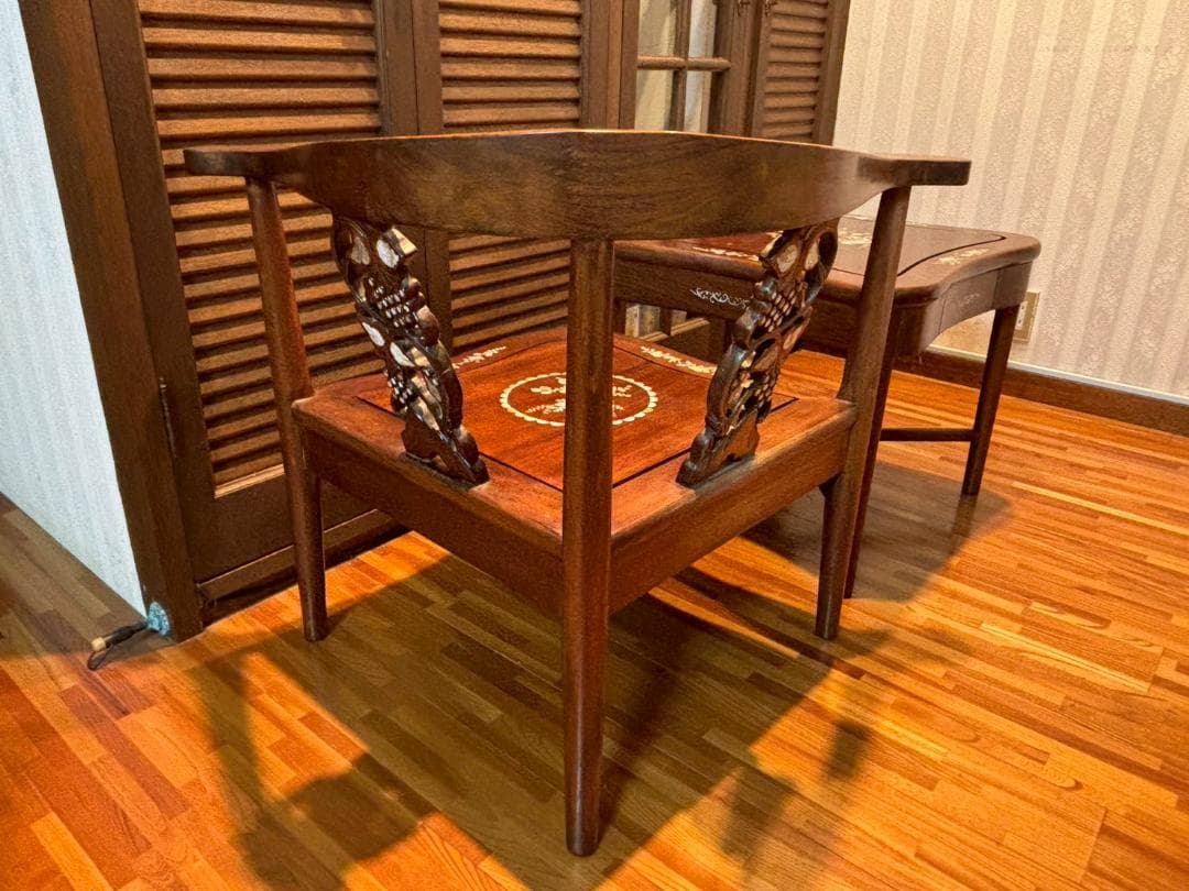 高級家具　螺細細工　花梨　中国美術　サイドテーブル　椅子　唐木　家具　木製