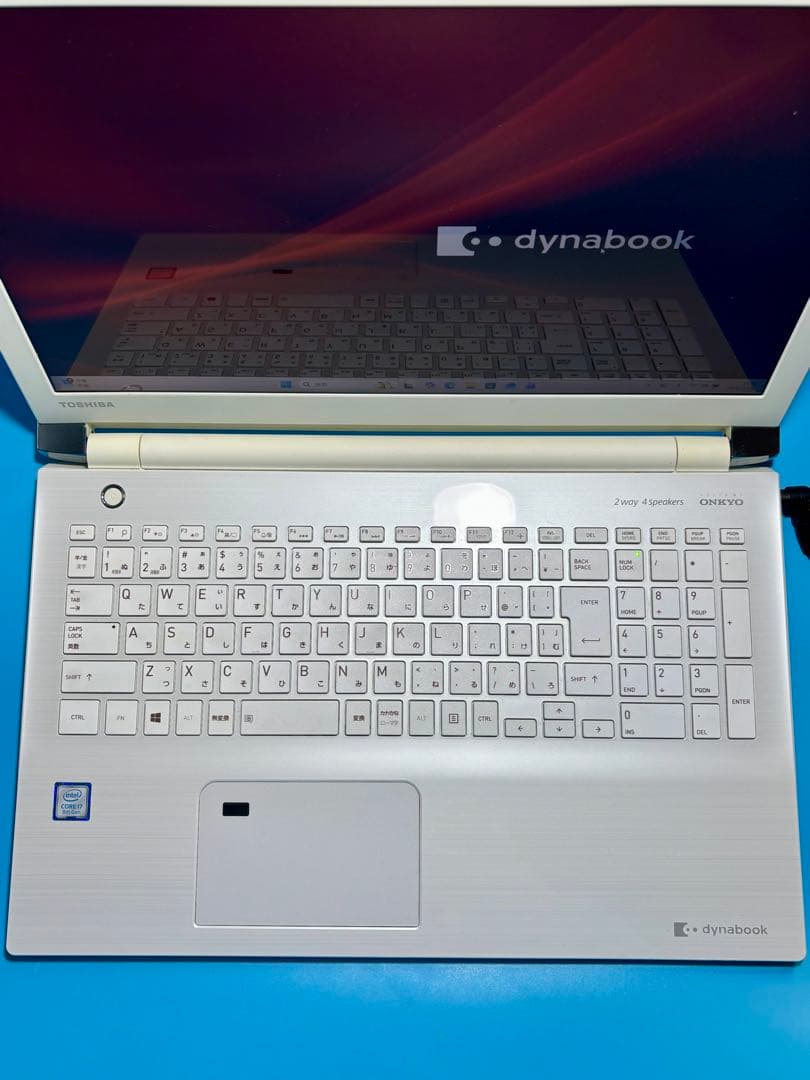 東芝 dynabook T75/FWS i7 8550U SSD2TB 32GB