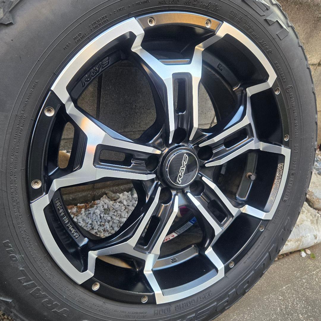 ②RAYSチーム デイトナ DS５　デリカD5 等