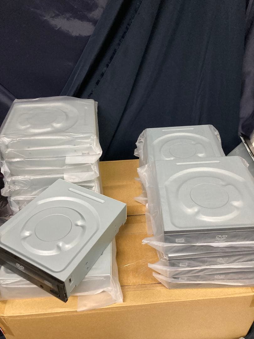 11個まとめて！美品！内蔵型DVDスーパーマルチドライブ