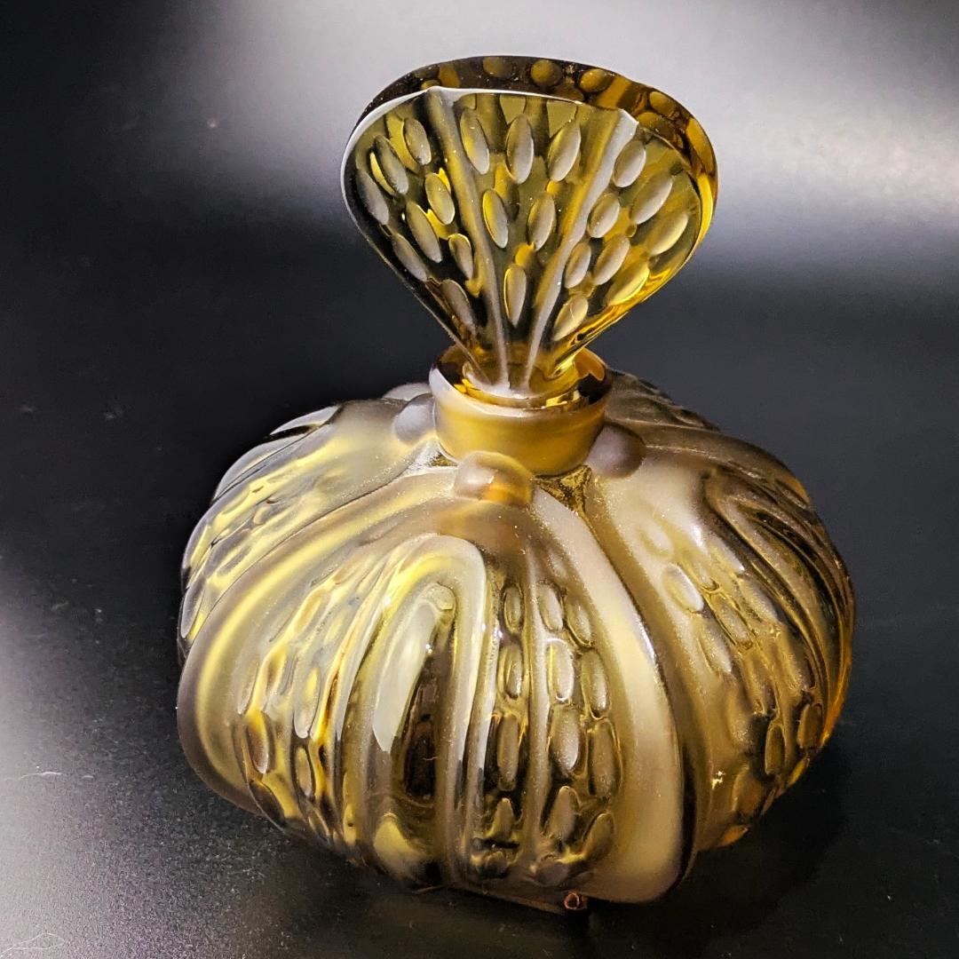 芸術的刺激に惹かれる★ラリック ミラベル アンバー 13㎝ 香水瓶 箱付き