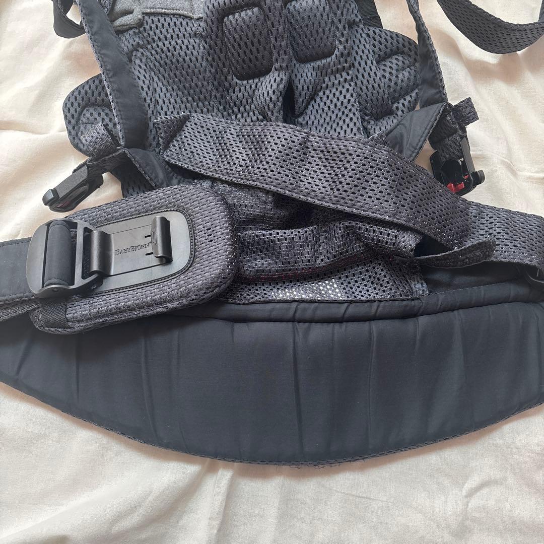 ベビービョルン 抱っこ紐 ハーモニー メッシュ