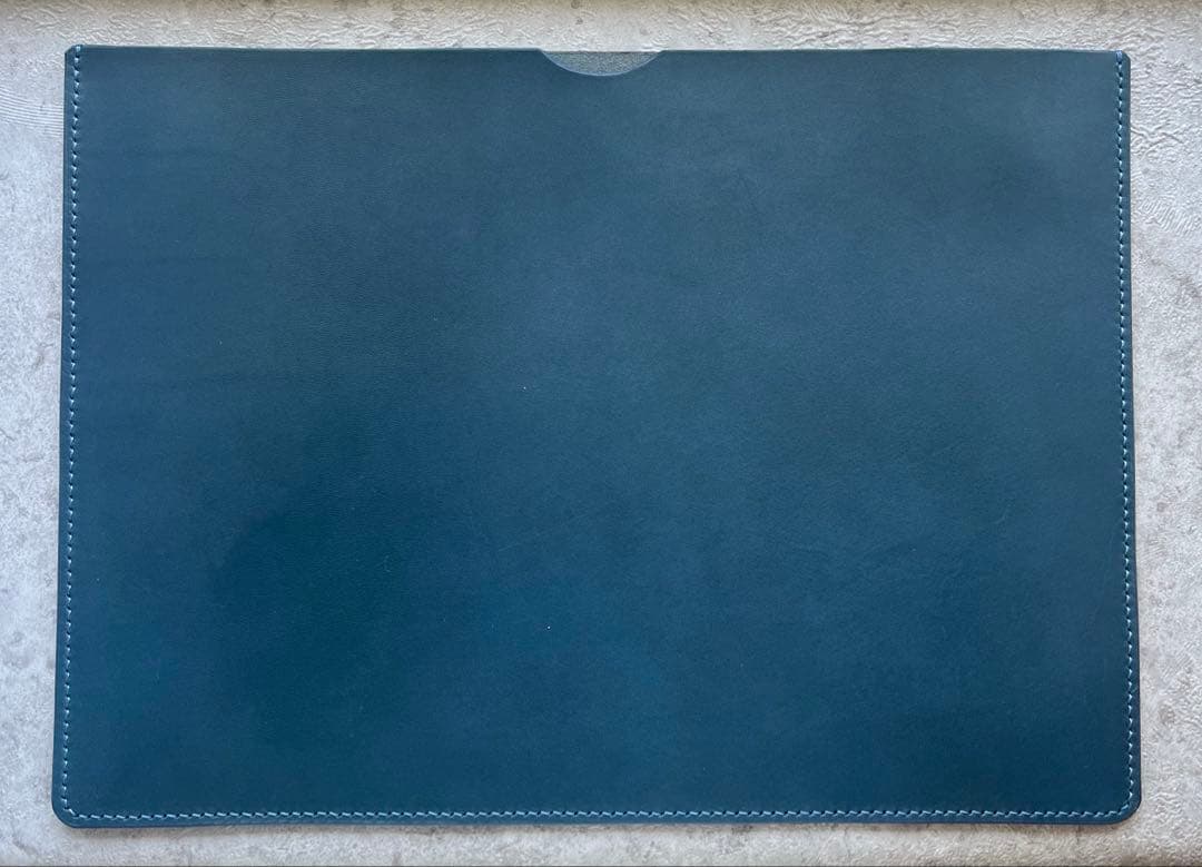 【レザーPCケース】イタリアンレザー ネイビー パソコン 13.14.15インチ