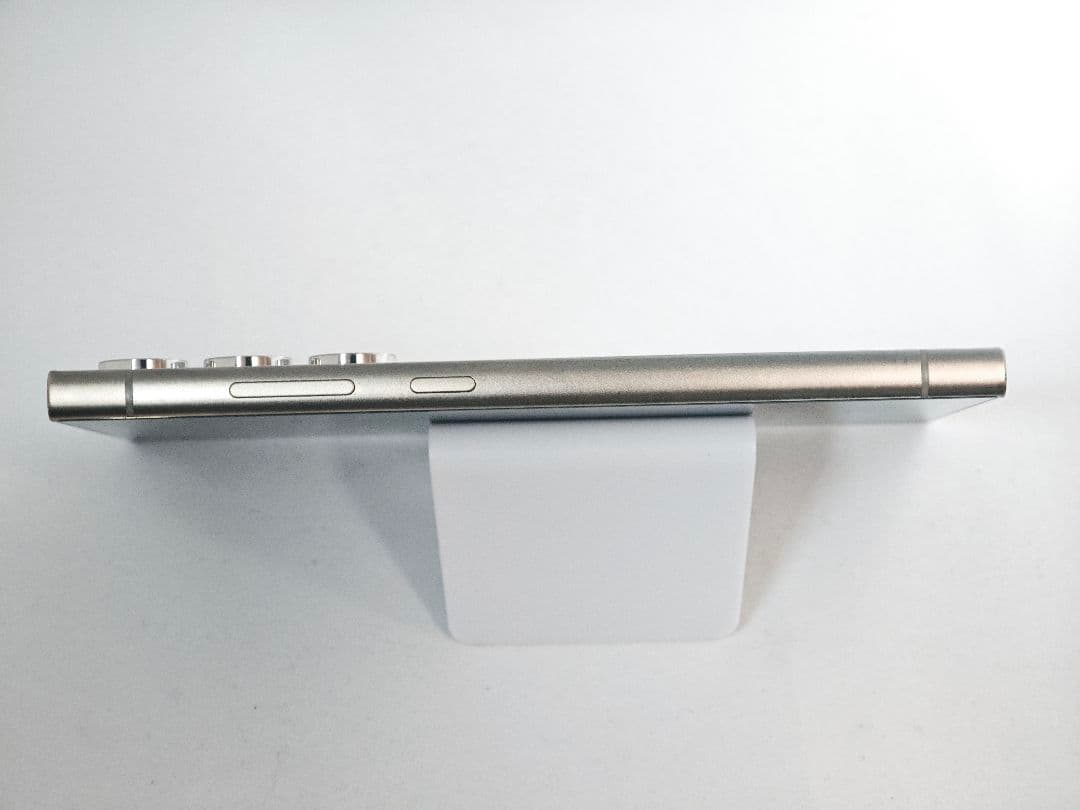 【Aランク】Galaxy S24Ultra 512GB 韓国版 チタニウムグレー