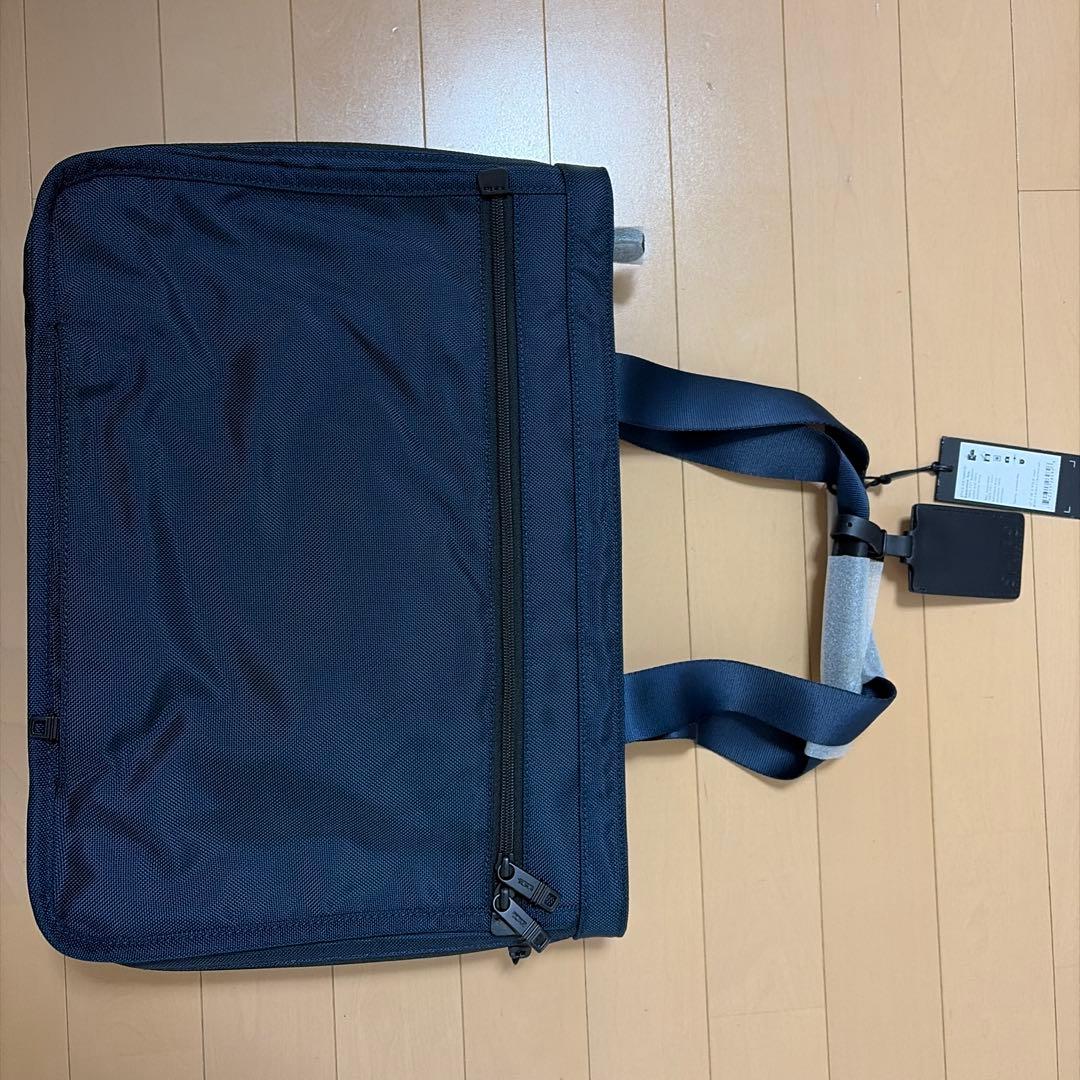 TUMI SHIPS 別注　未使用　エキスパンダブル トートバッグ　早い者勝ち