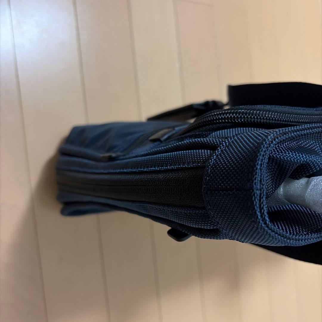 TUMI SHIPS 別注　未使用　エキスパンダブル トートバッグ　早い者勝ち