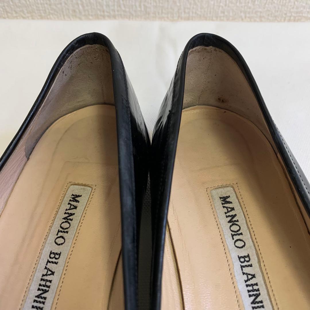 マノロブラニク ポインテッドトゥ リボン バレエシューズ フラット ブラック