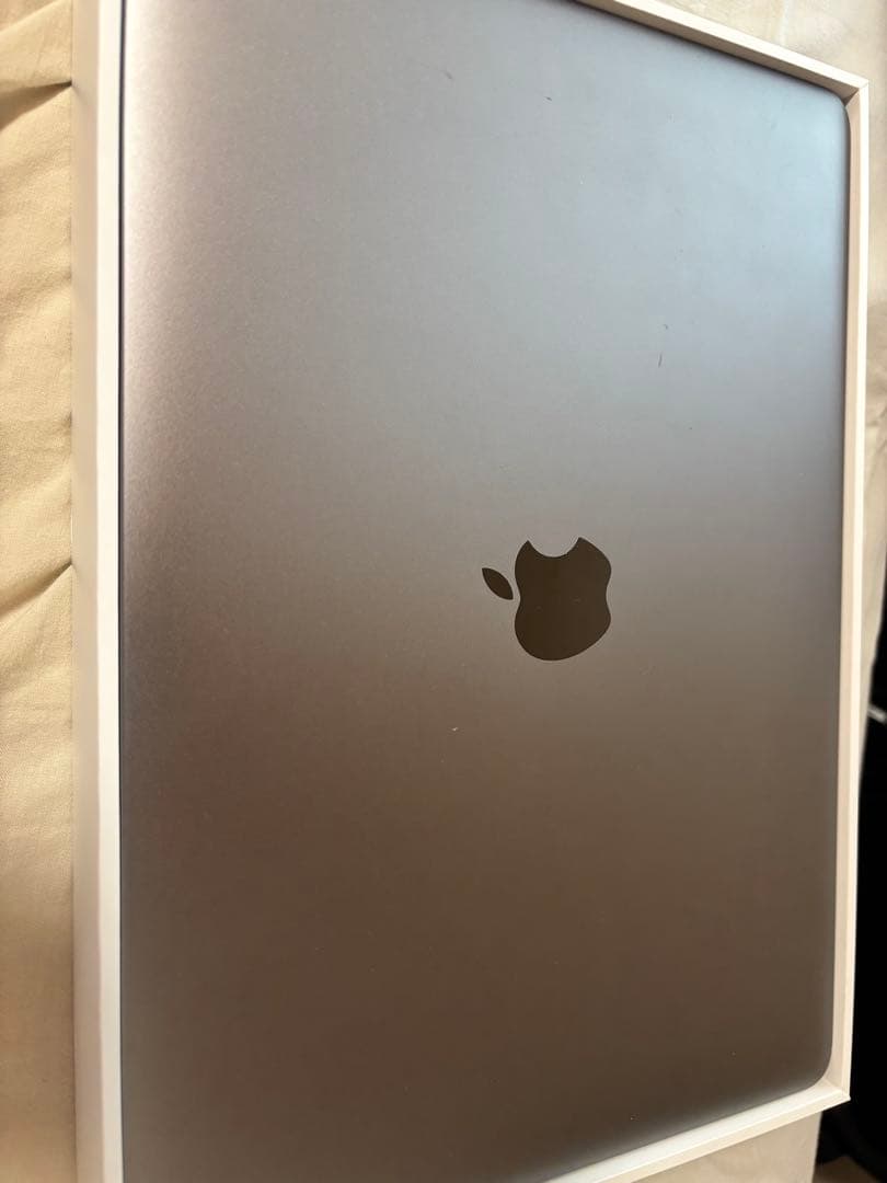 箱付き！　MacBook Air スペースグレー A1 2020 値下げ応相談