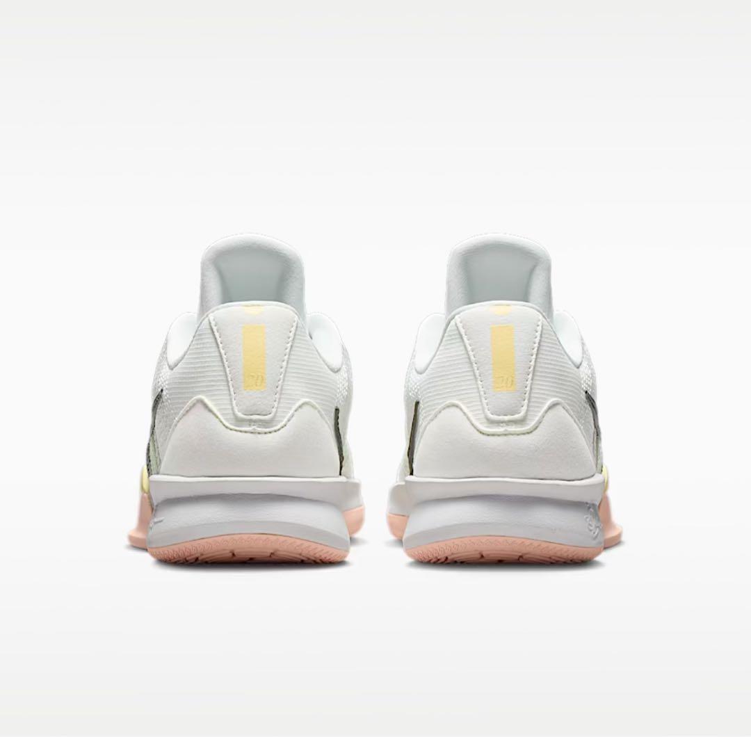 シューズ(女性用) Nike Women's Sabrina 3 \"Silencer\" 24cm