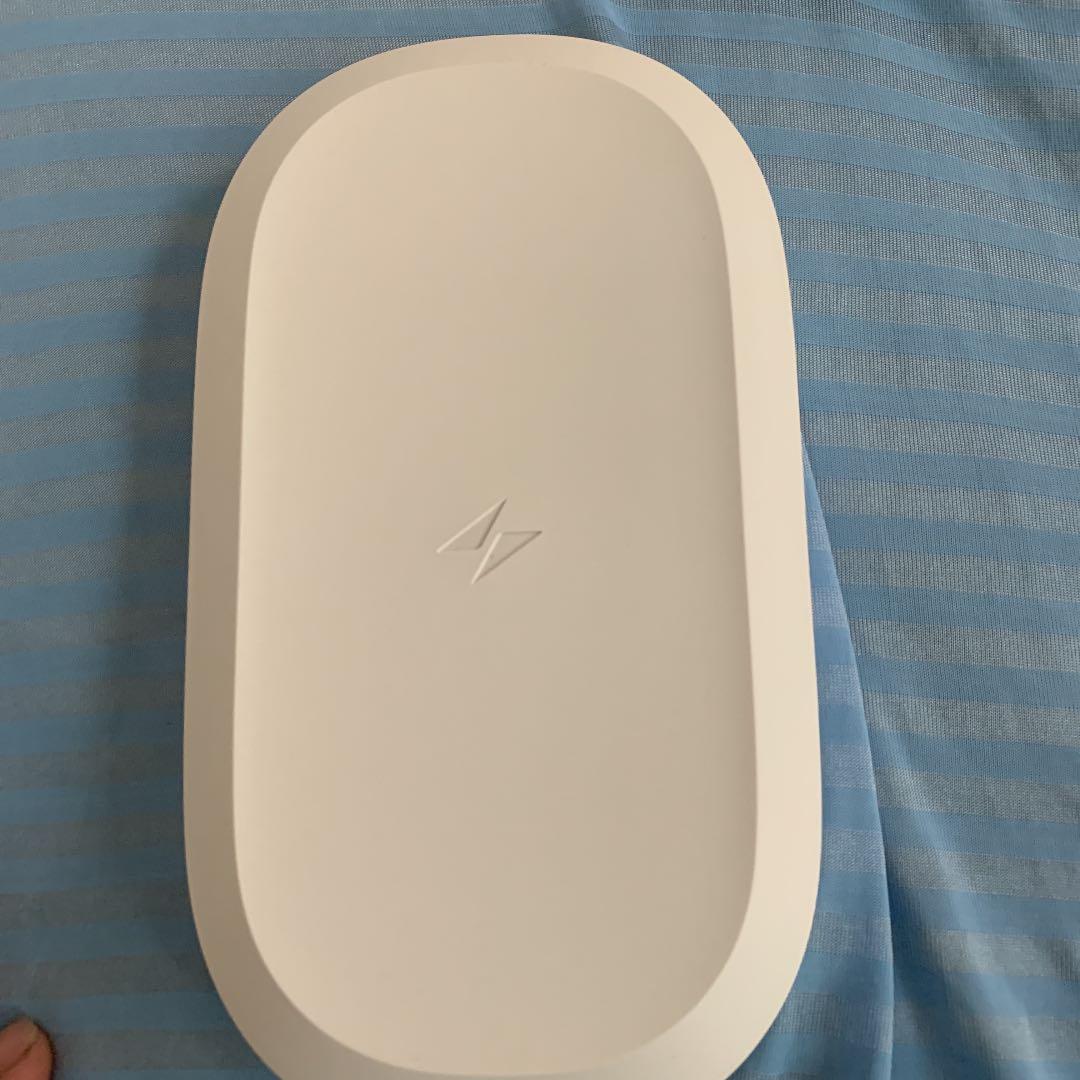 SanDisk SDIZ90N-256G 急速ワイヤレスチャージャー