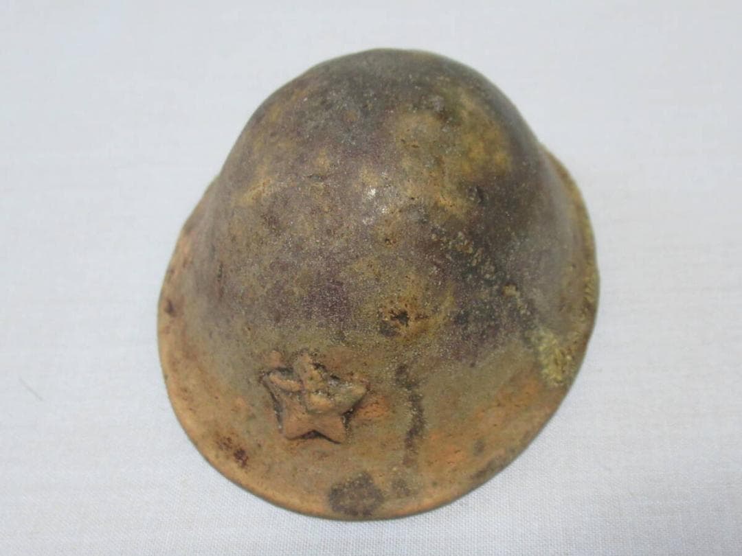 未使用 戦中共箱付◆田中陸軍歩兵軍曹偲び作成 上原徹泉 落款『徹泉』鉄帽型 香合