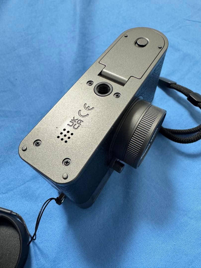 Fujifilm X half チャコール