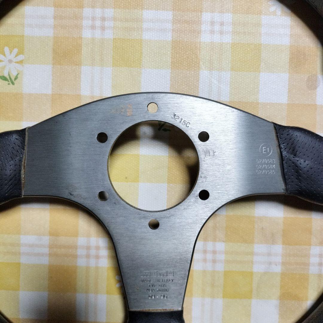 MOMO D35 ステアリング 本体35パイ