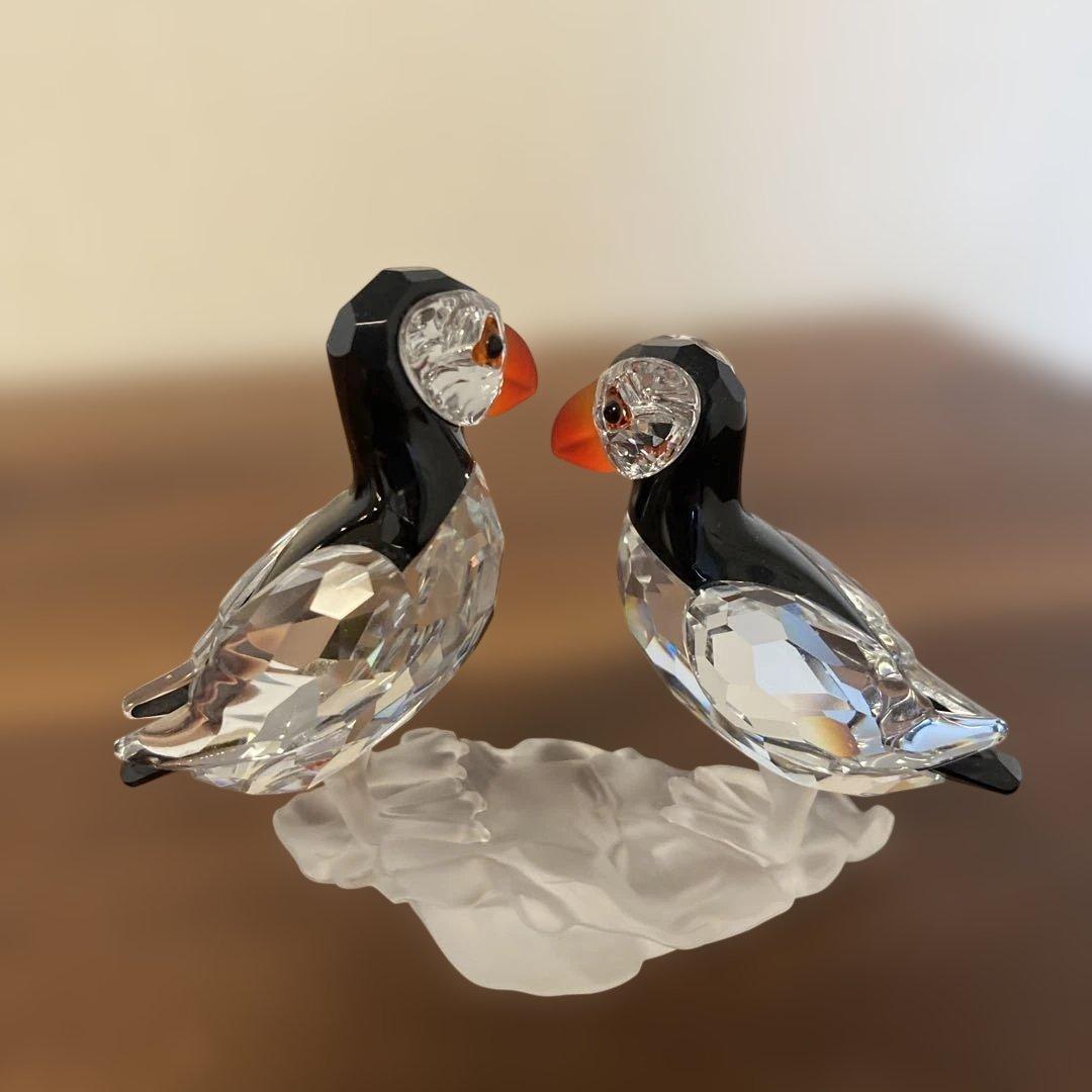 スワロフスキー置物　鳥　ツノメドリ