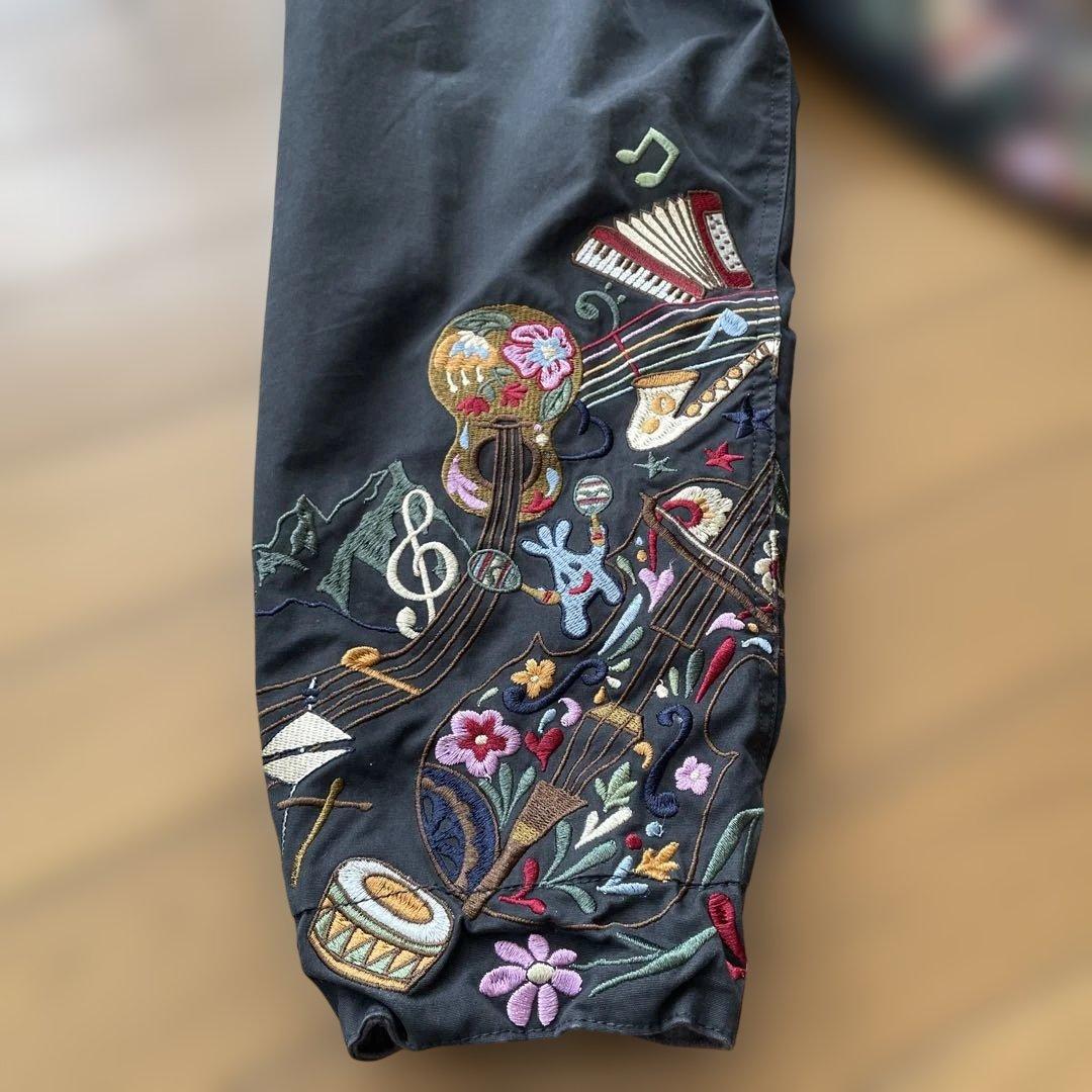 go slow caravan 刺繍入りフード付きモッズコート