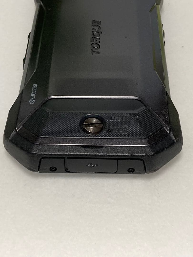 au TORQUE 5G KYG01 ブラック　SIMフリー　訳あり