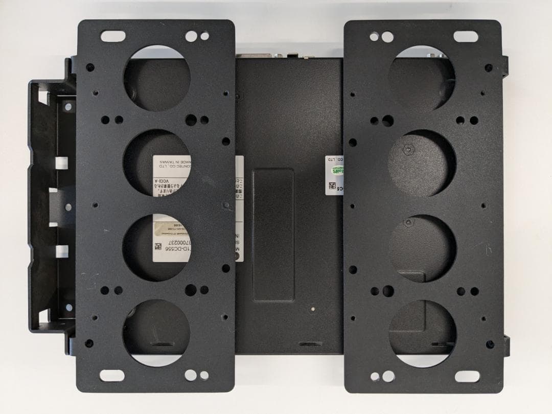 薄型PC　IPC-BX950T1D-DC556　WinXP Embedded