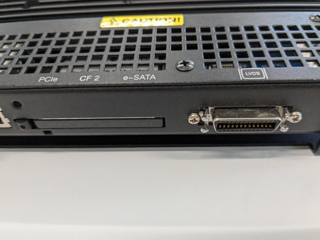 薄型PC　IPC-BX950T1D-DC556　WinXP Embedded