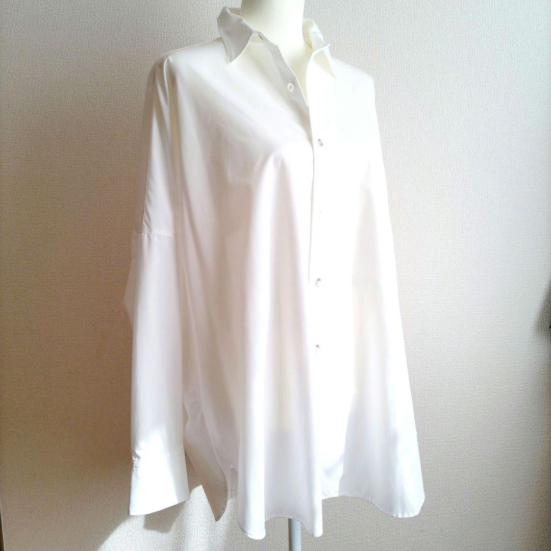 LOUNGEDRESS サテンBIGシャツ 長袖 ホワイト サイズフリー