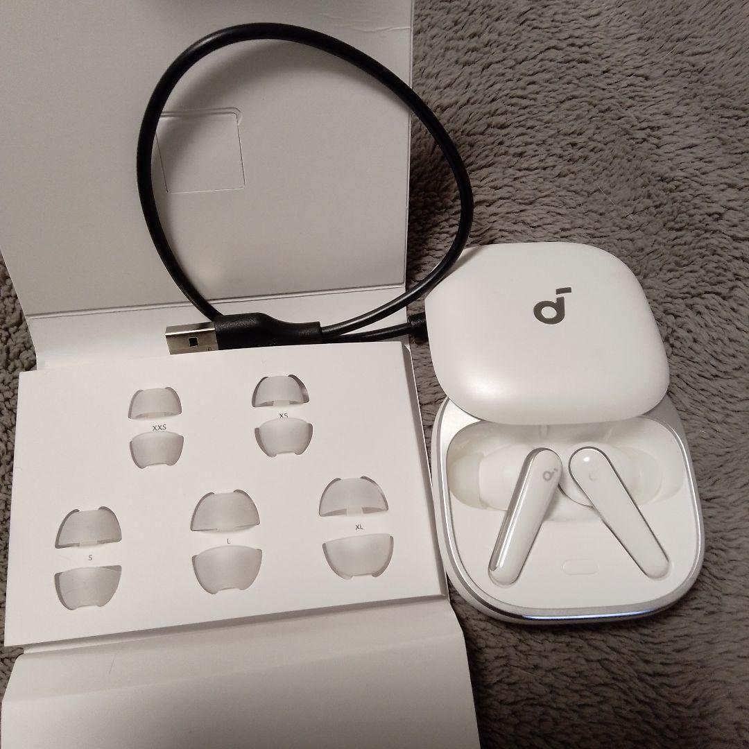 Liberty 5 ワイヤレスイヤホン ホワイト