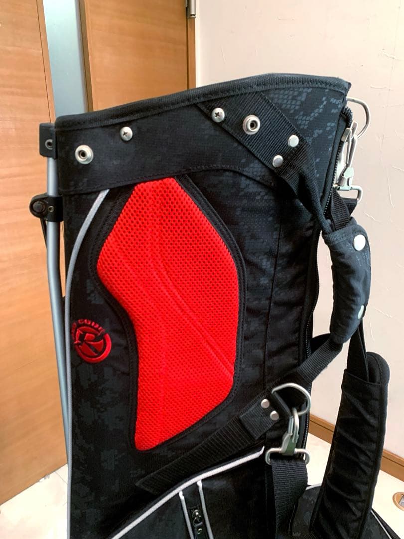 希少　良品　オークリー　スカル　ブラックデジタルカモ　スタンド　キャディバッグ