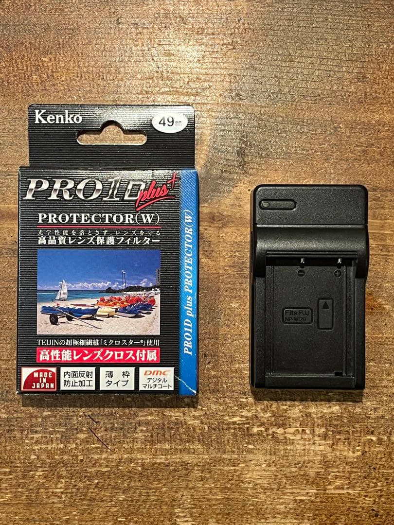 【美品】Fujifilm X100Vおまけ付★シャッター数6100