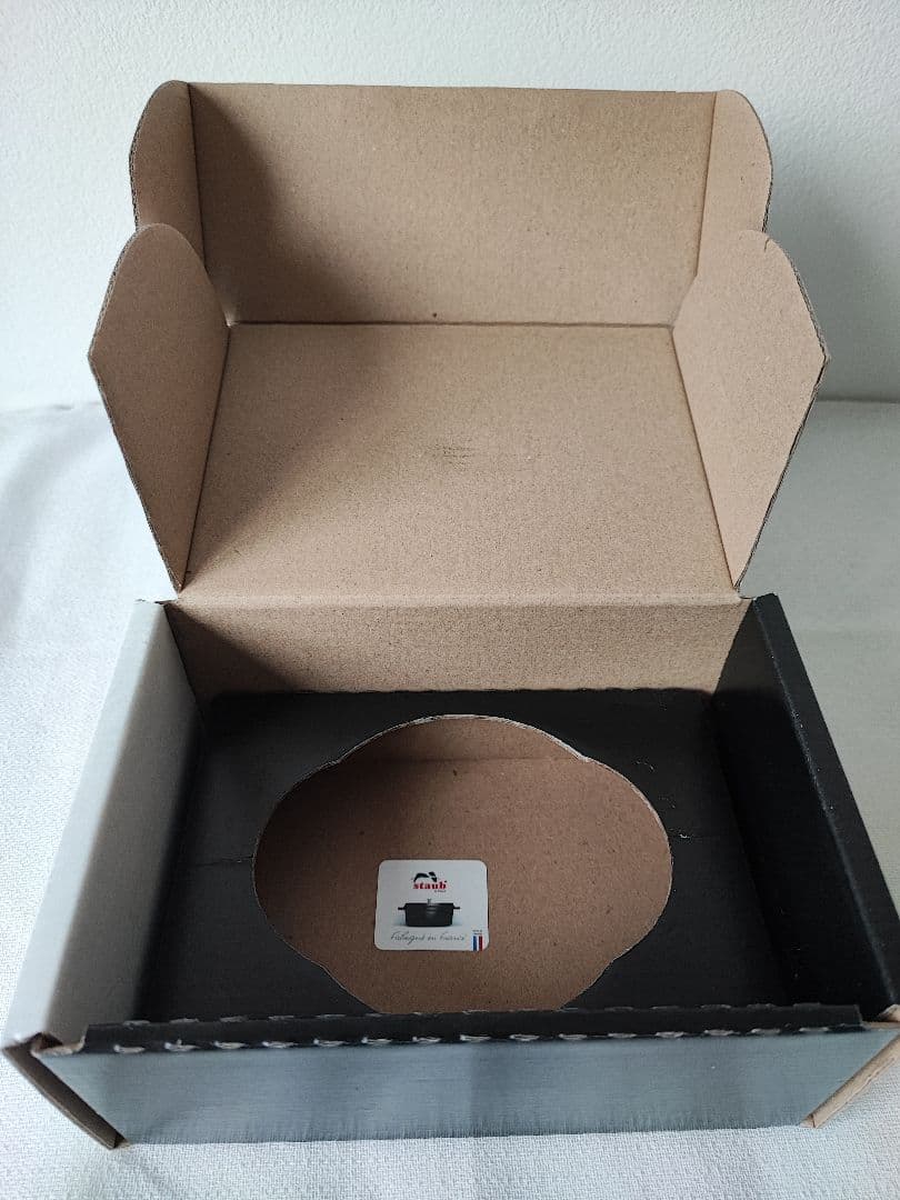 staub　ピコ ココット ラウンド ブラック 10